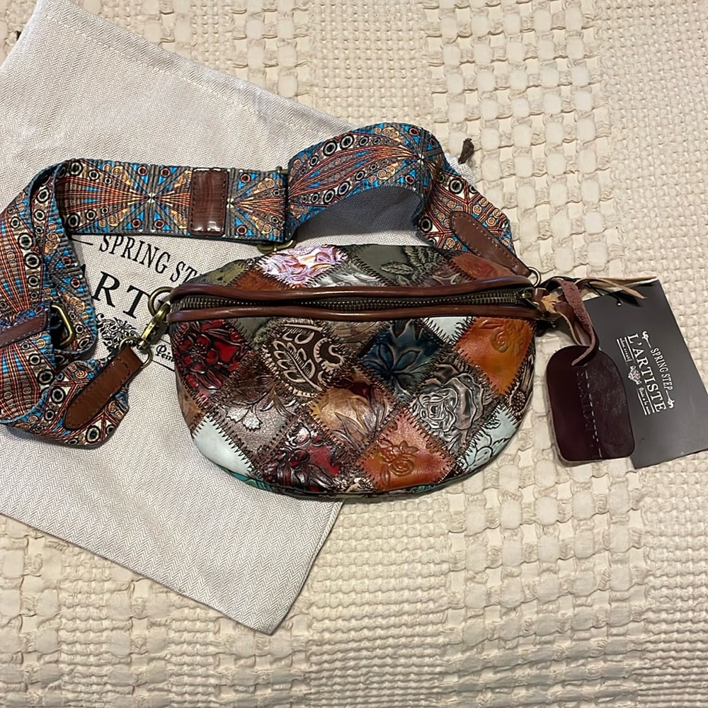 Spring Step L’Artiste purse NWT